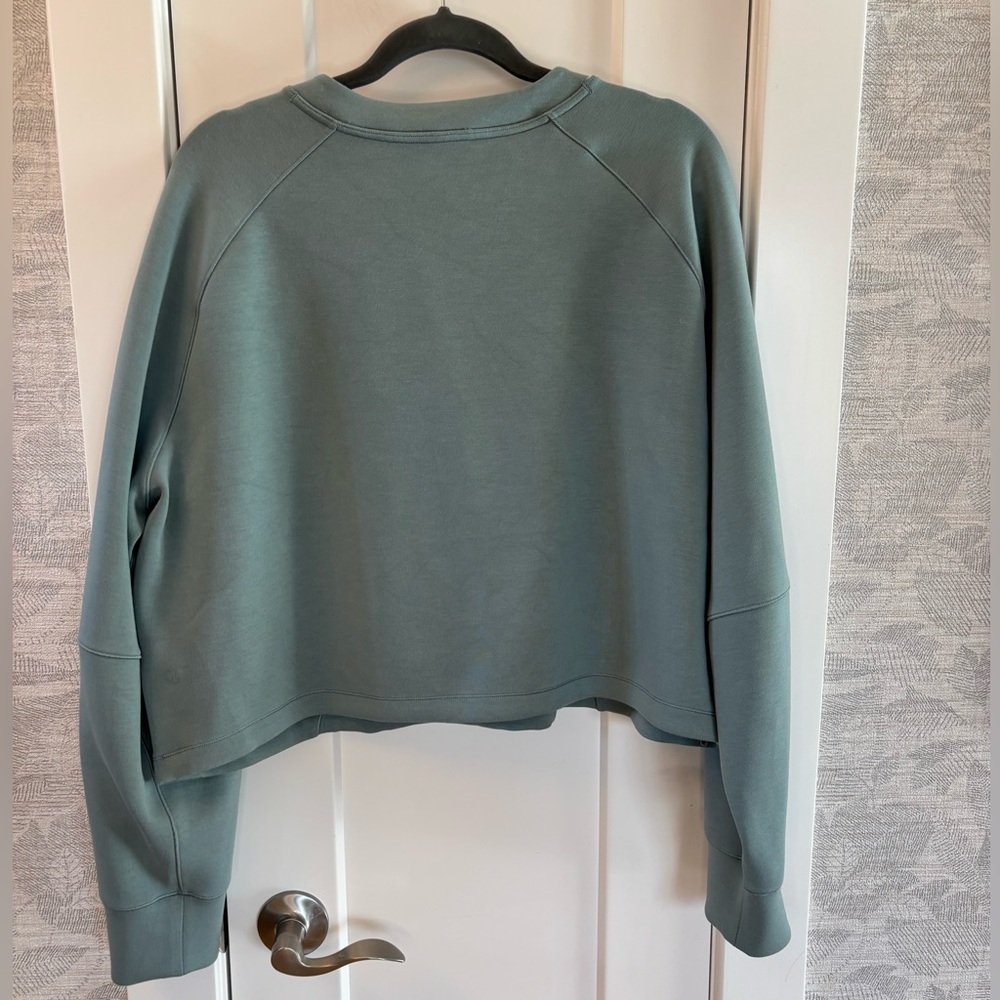 Lululemon Women’s Smooth Spacer Cropped Pullover Sz 14 Sage Green - Picture 5 of 13
